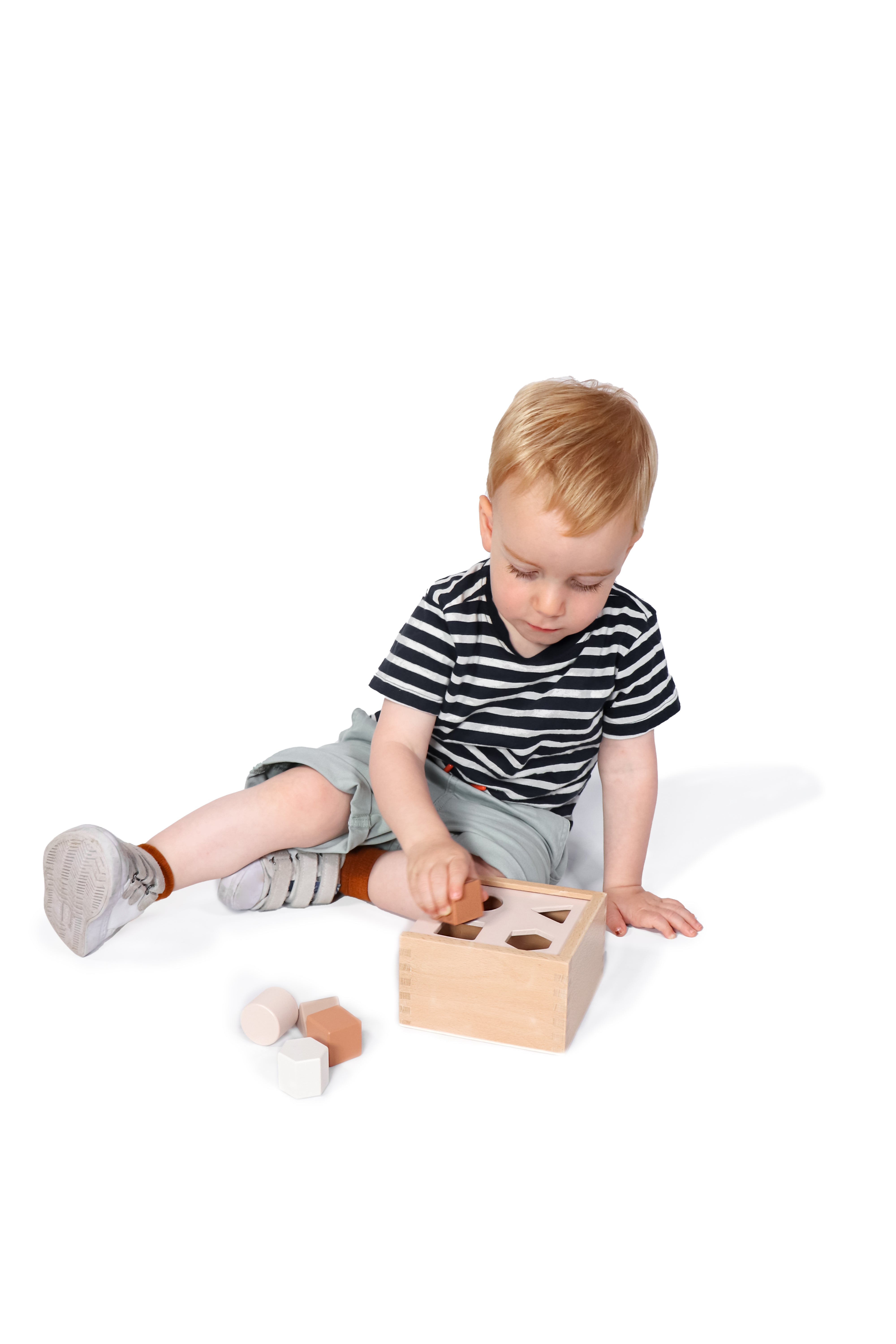 Sortierspiel Formen aus Holz