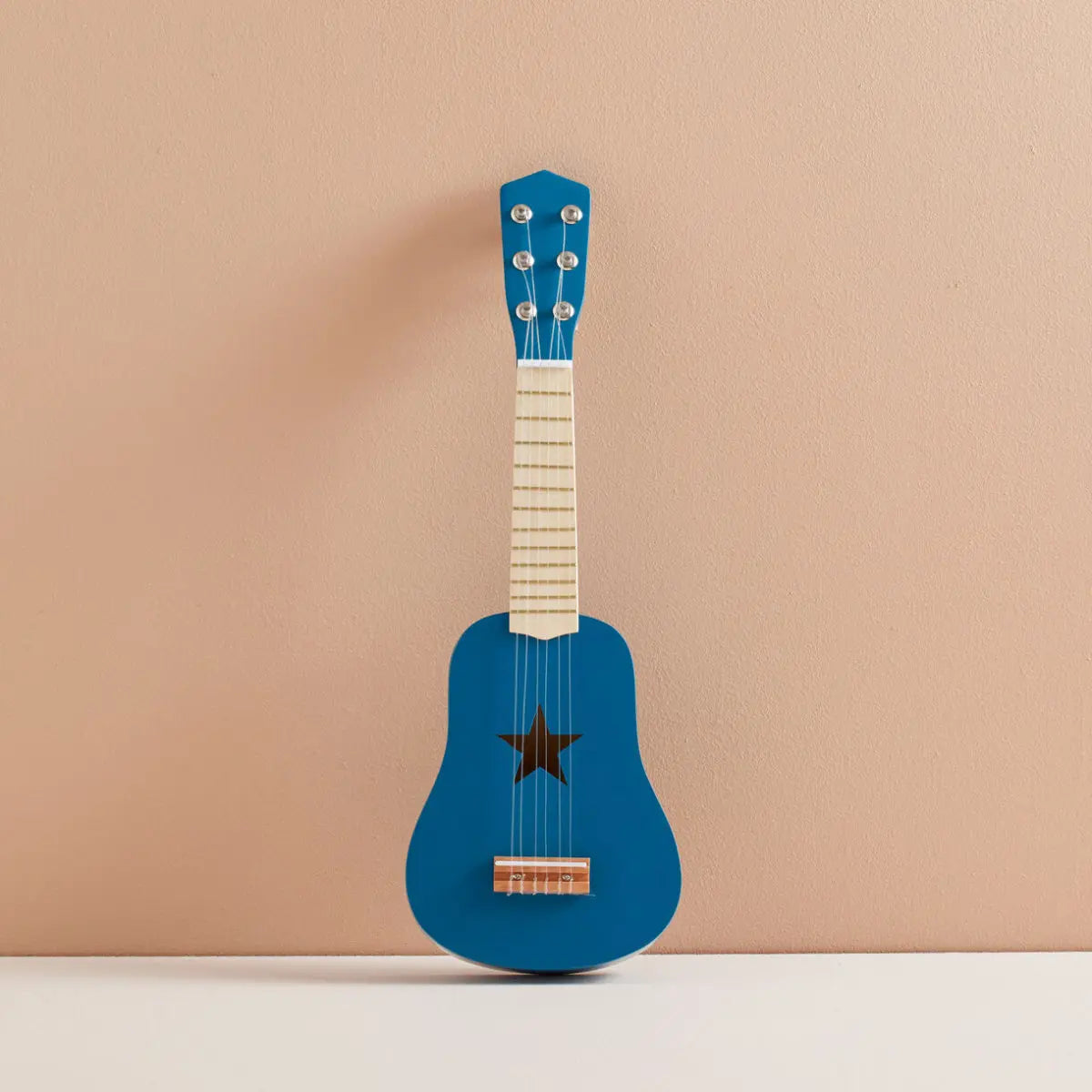 Kids Concept Gitarre aus Holz in vielen Farben