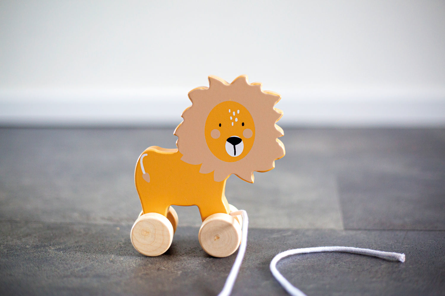 TRYCO Nachziehspielzeug – Löwe aus Holz