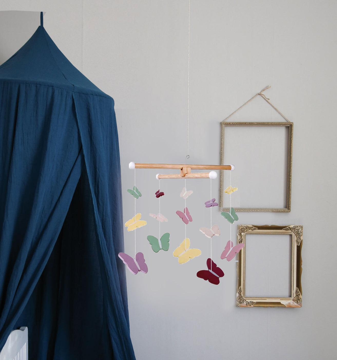 JaBaDaBaDo Mobile aus Holz Schmetterlinge