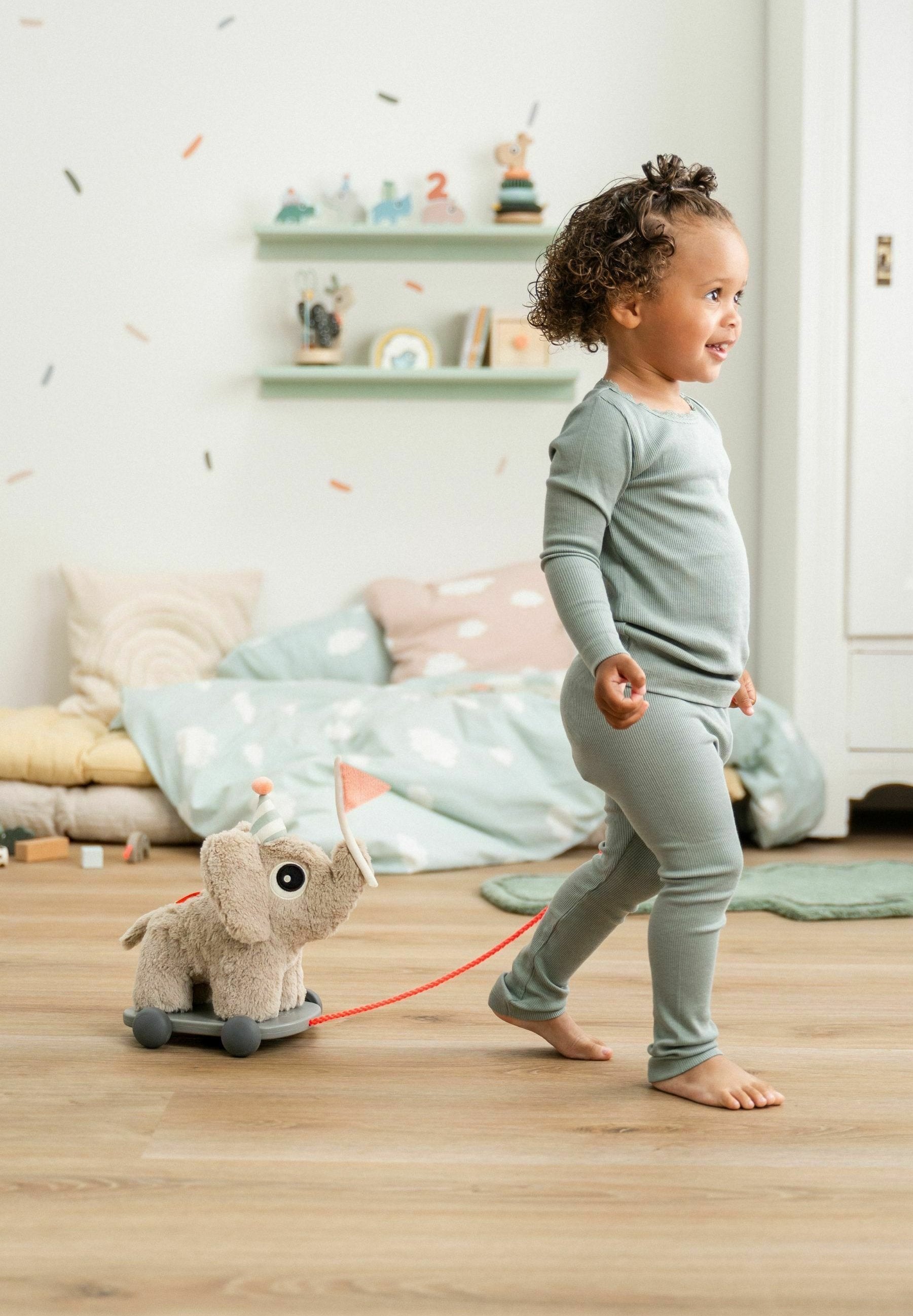 Pull-along 2 in 1 Elphee von Done by Deer