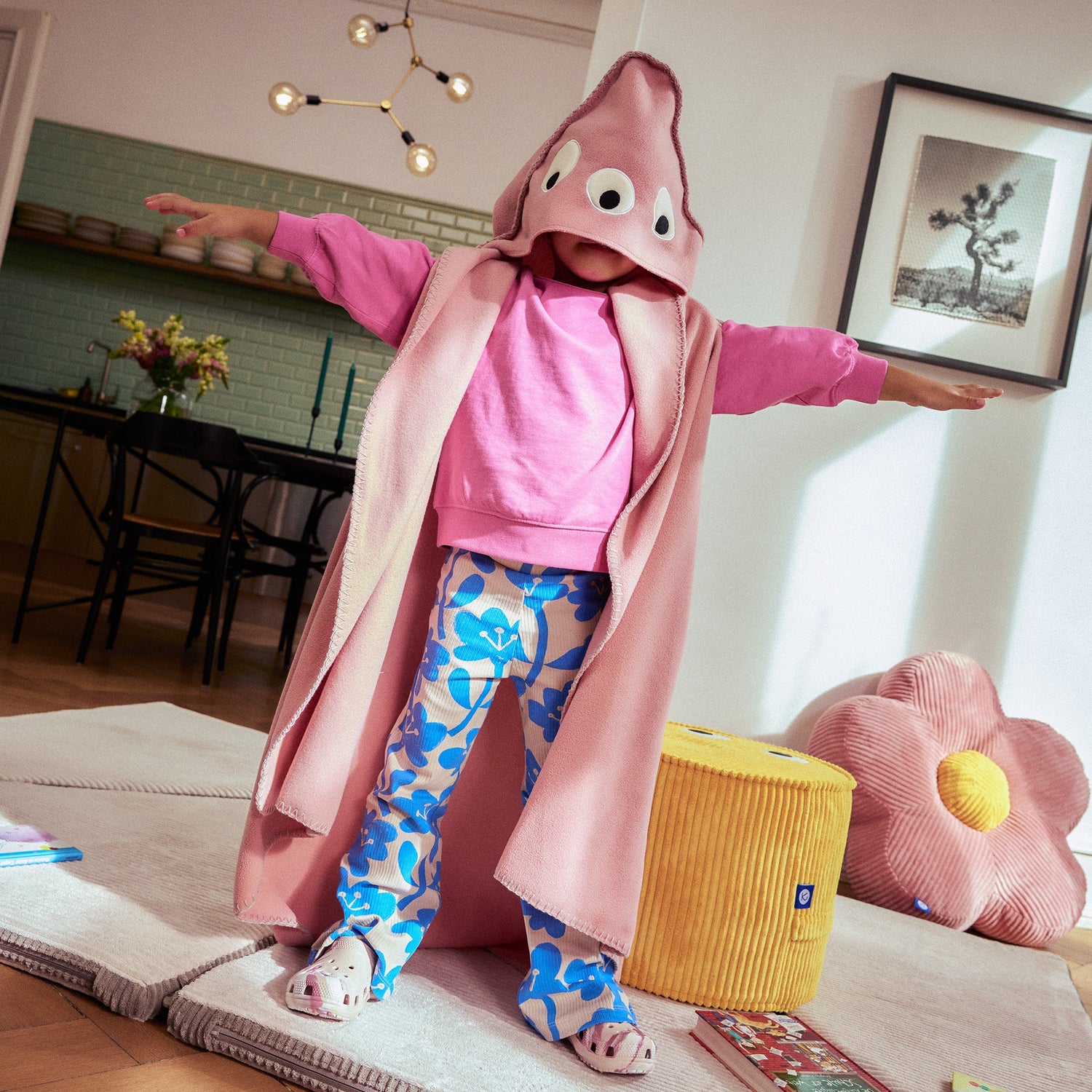 KOOJA Decke ,PONCHO‘ Fleece in Rosa