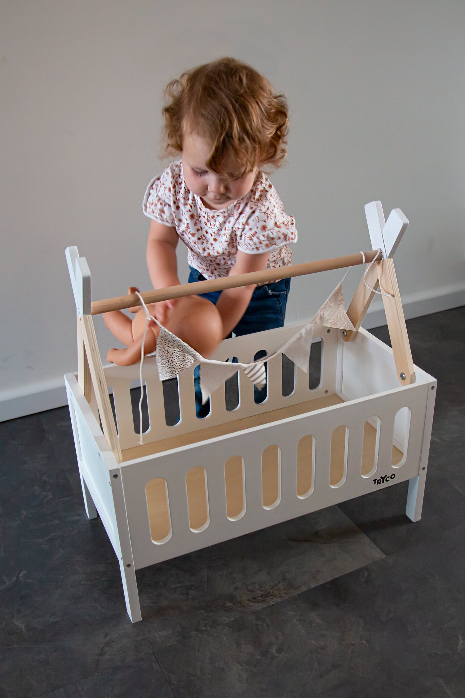 TRYCO Puppenbett aus Holz