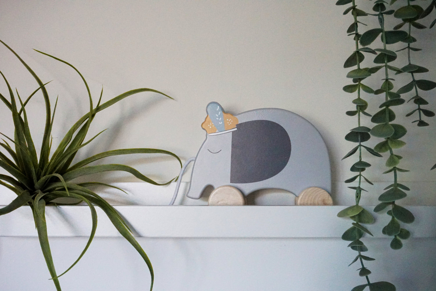 TRYCO Elefant Nachziehspielzeug aus Holz