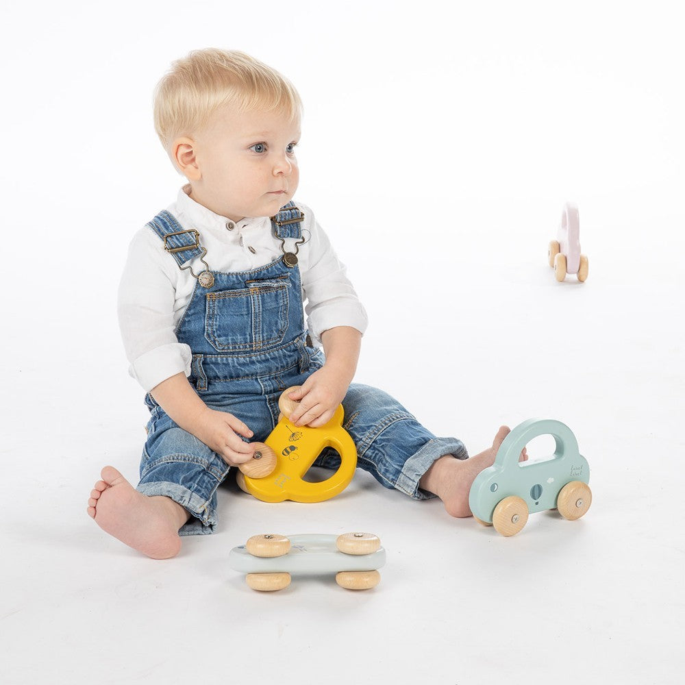 label label Holzauto