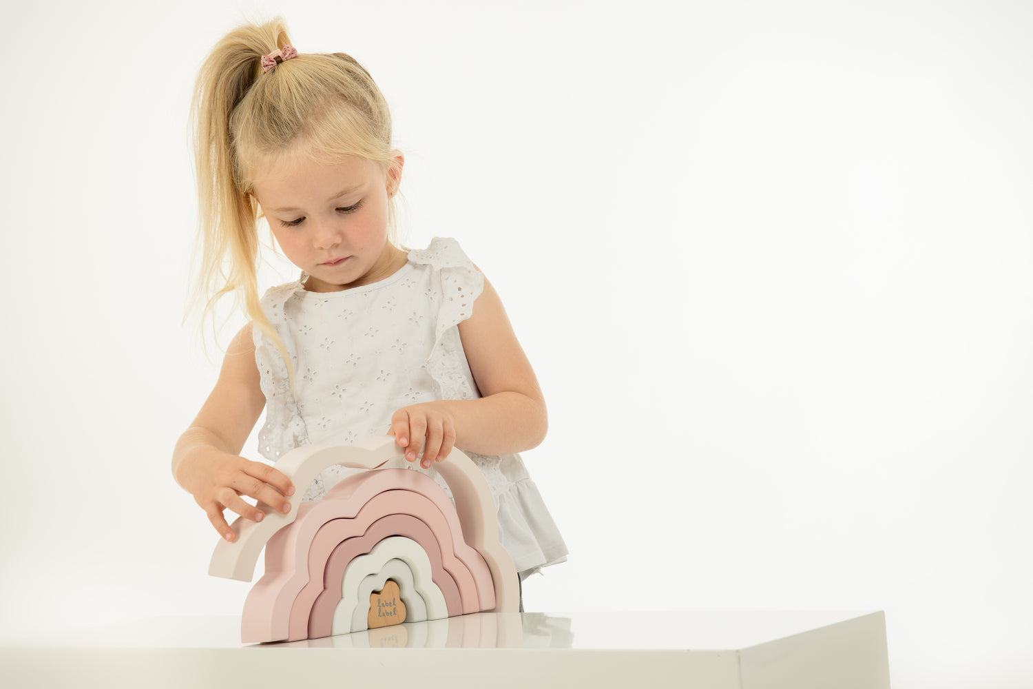 label label Regenbogen Puzzle aus Holz