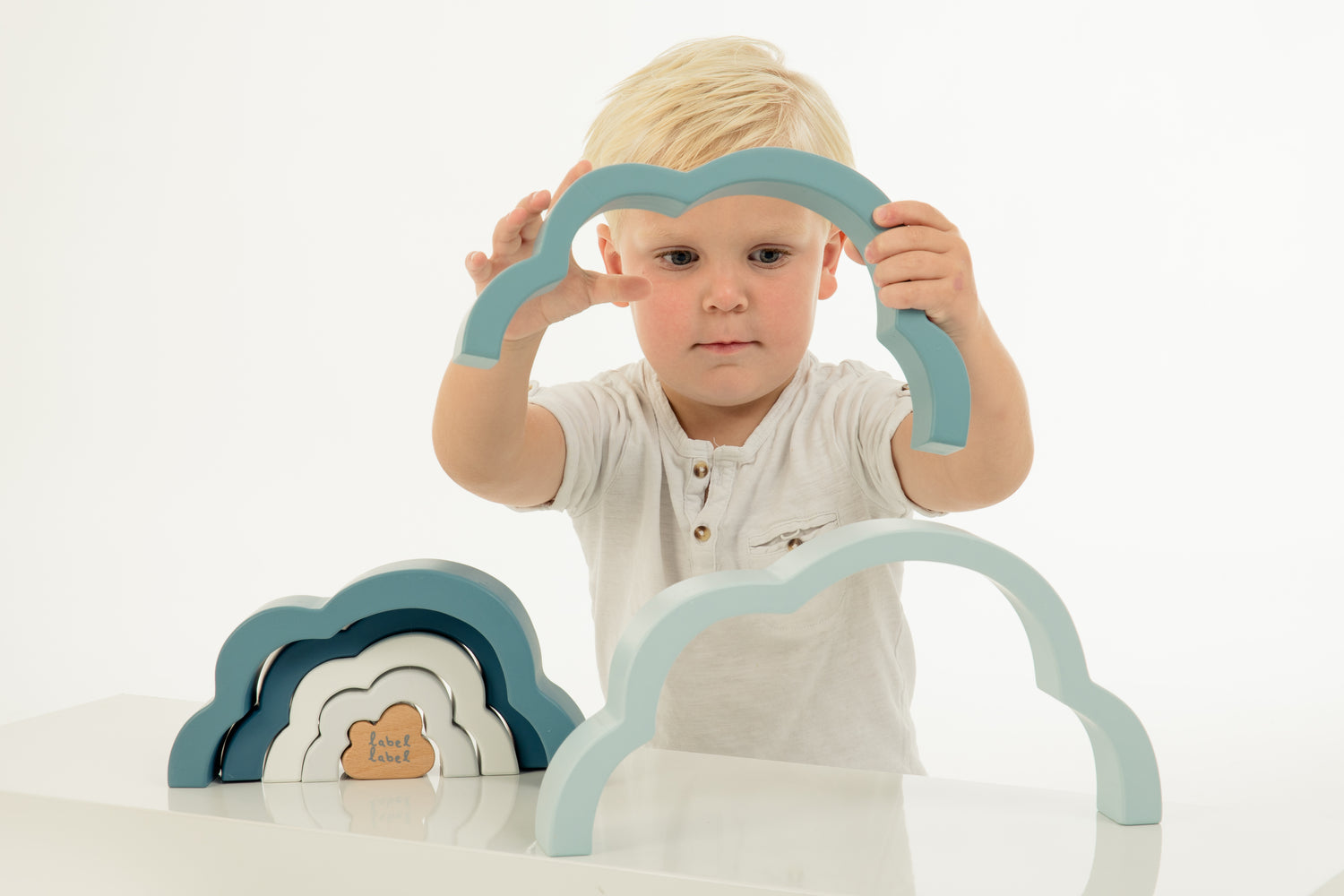 label label Regenbogen Puzzle aus Holz