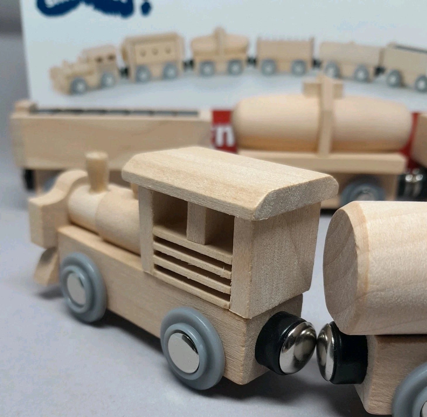 smallfoot magnetische Holzeisenbahn